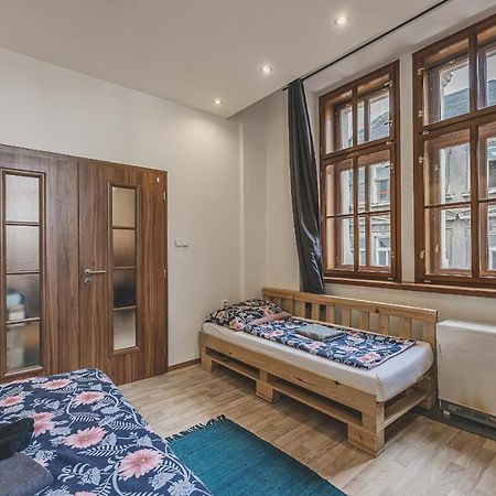 Carolina'S Central Apartment Hradec Kralove Luaran gambar