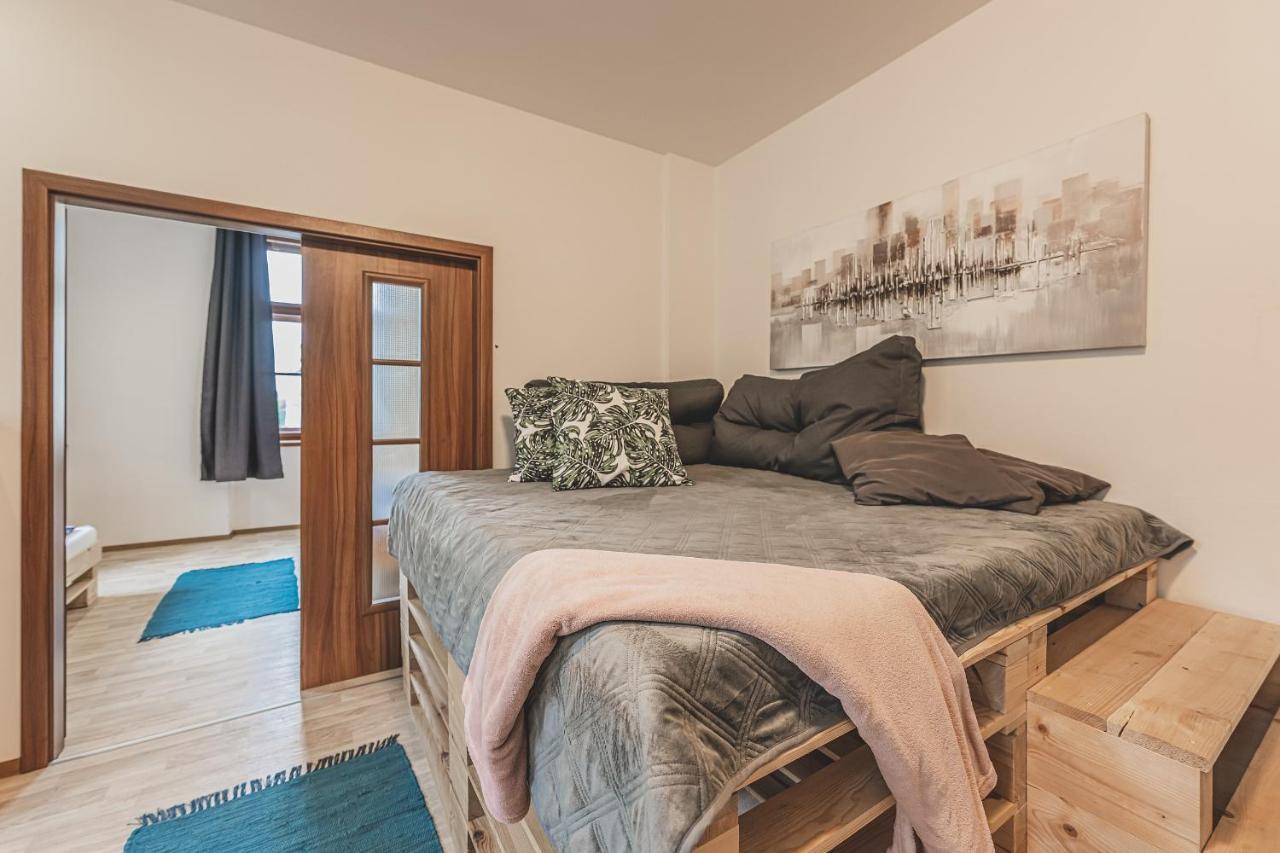 Carolina'S Central Apartment Hradec Kralove Luaran gambar